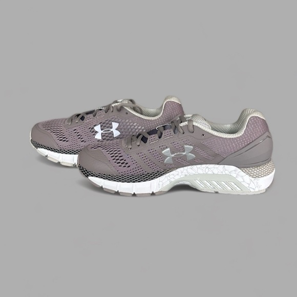 Under Armour HOVR Guardian Sneaker Running Shoe. Size 8.5. NWT - Picture 10 of 10